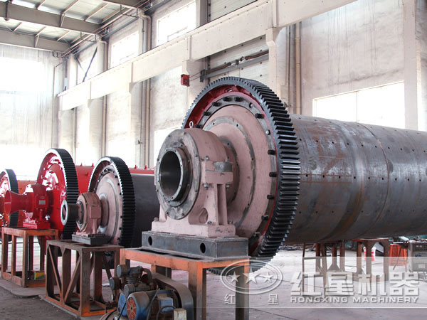 高產(chǎn)節(jié)能球磨機(jī)——礦山領(lǐng)域內(nèi)的新投資點(diǎn) 高產(chǎn)節(jié)能球磨機(jī)——礦山領(lǐng)域內(nèi)的新投資點(diǎn)