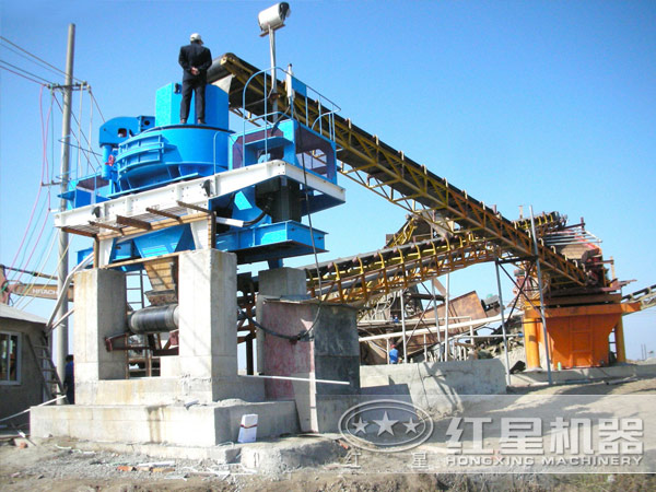 人工制砂設(shè)備工作現(xiàn)場(chǎng) 人工制砂設(shè)備工作現(xiàn)場(chǎng)