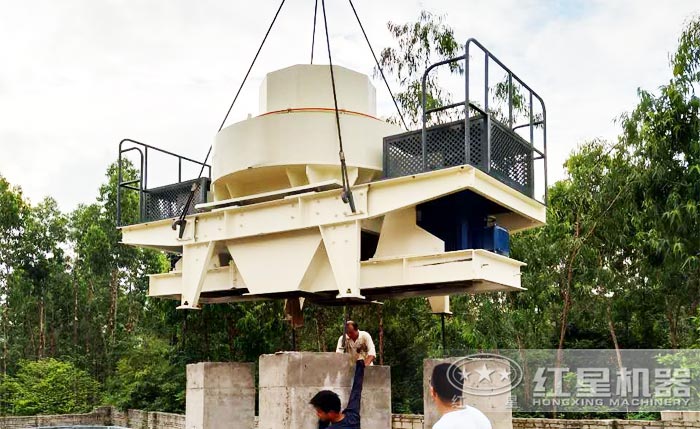 傳統(tǒng)制砂機需要打樁固定 傳統(tǒng)制砂機需要打樁固定