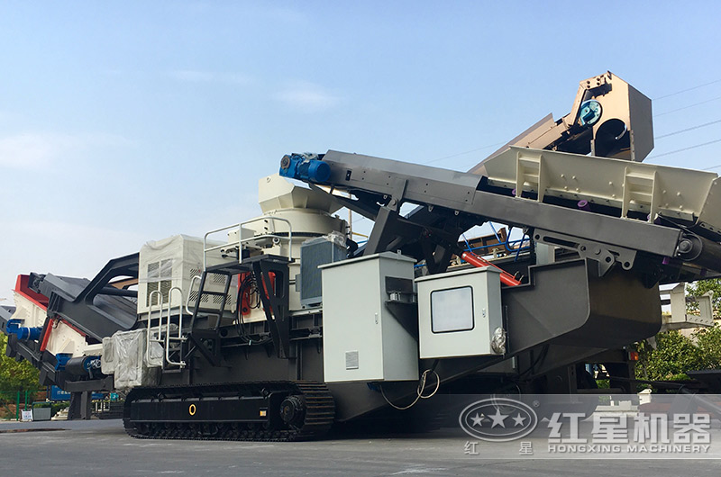 靈活轉(zhuǎn)場、生產(chǎn)自由的履帶移動破碎站