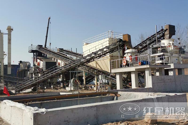 新開辦的砂石場正在籌建當(dāng)中 新開辦的砂石場正在籌建當(dāng)中