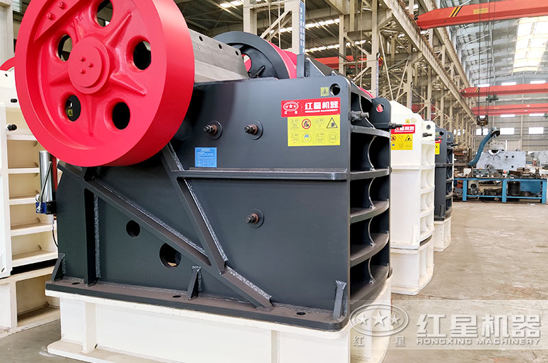 破碎出40-80mm石子用什么破碎機(jī)好？