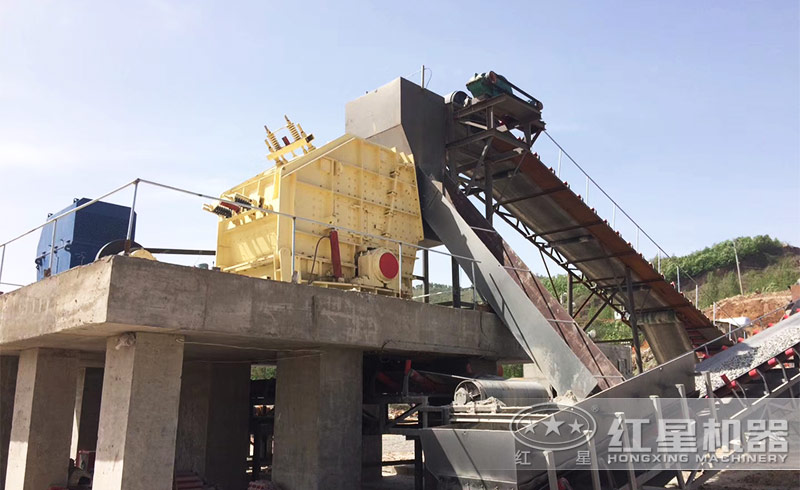 想買一臺(tái)破碎礦石的1315反擊破，多少錢？廠家給送貨嗎？