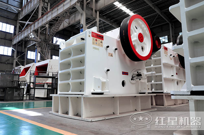 粗碎設(shè)備-顎式破碎機 粗碎設(shè)備-顎式破碎機