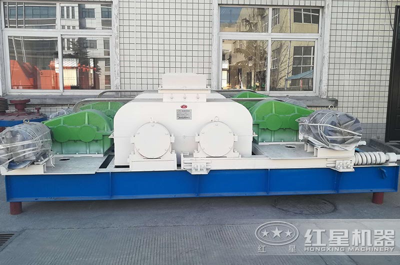 時(shí)產(chǎn)15噸小型制砂機(jī)多少錢一臺(tái)？圖片及型號(hào)