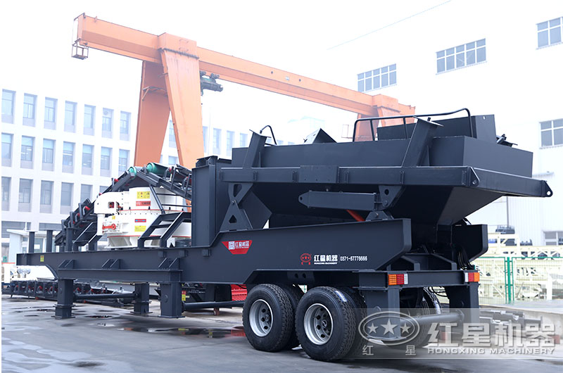 移動式破碎機(jī) 移動式破碎機(jī)